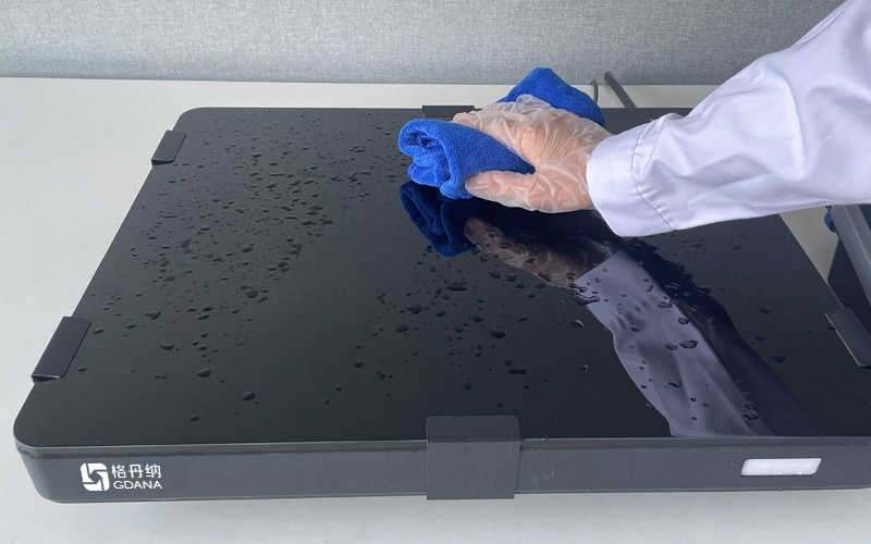 陶瓷電熱板的材質優勢介紹