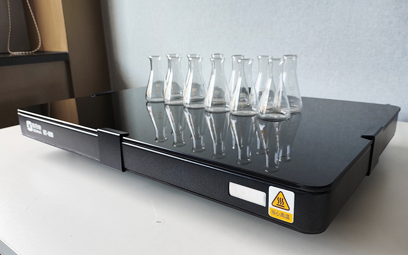 實驗室陶瓷加熱板怎么選？這篇選型指南教你避坑不踩雷